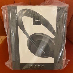 Bose Noise Cancelling Headphones 700 Black